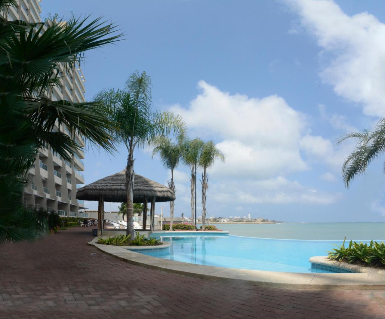Lindo Departamento Al Pie De Playa Edificio Torre Oceanica Lejlighed Salinas  Eksteriør billede