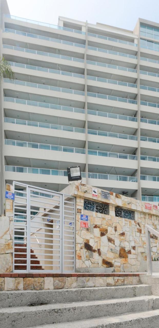 Lindo Departamento Al Pie De Playa Edificio Torre Oceanica Lejlighed Salinas  Eksteriør billede