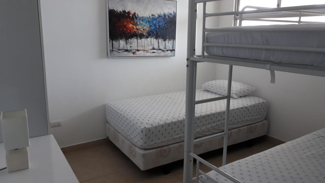 Lindo Departamento Al Pie De Playa Edificio Torre Oceanica Lejlighed Salinas  Eksteriør billede